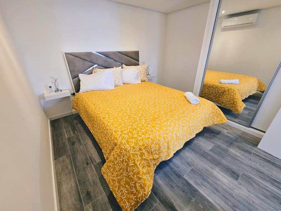 Brand New Private Modern Apartment With Patio And Sea View กัลเลตา ภายนอก รูปภาพ
