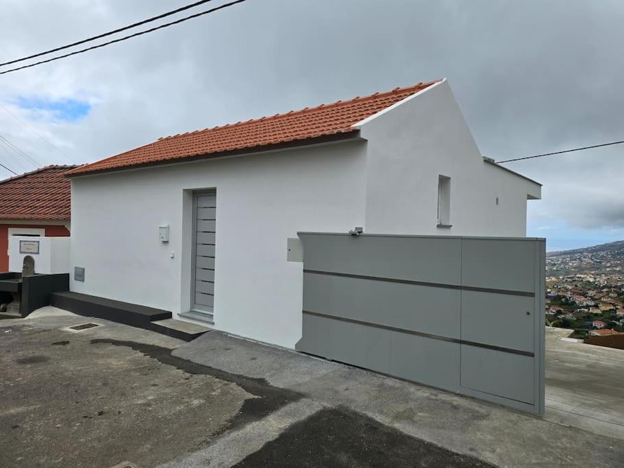 Brand New Private Modern Apartment With Patio And Sea View กัลเลตา ภายนอก รูปภาพ